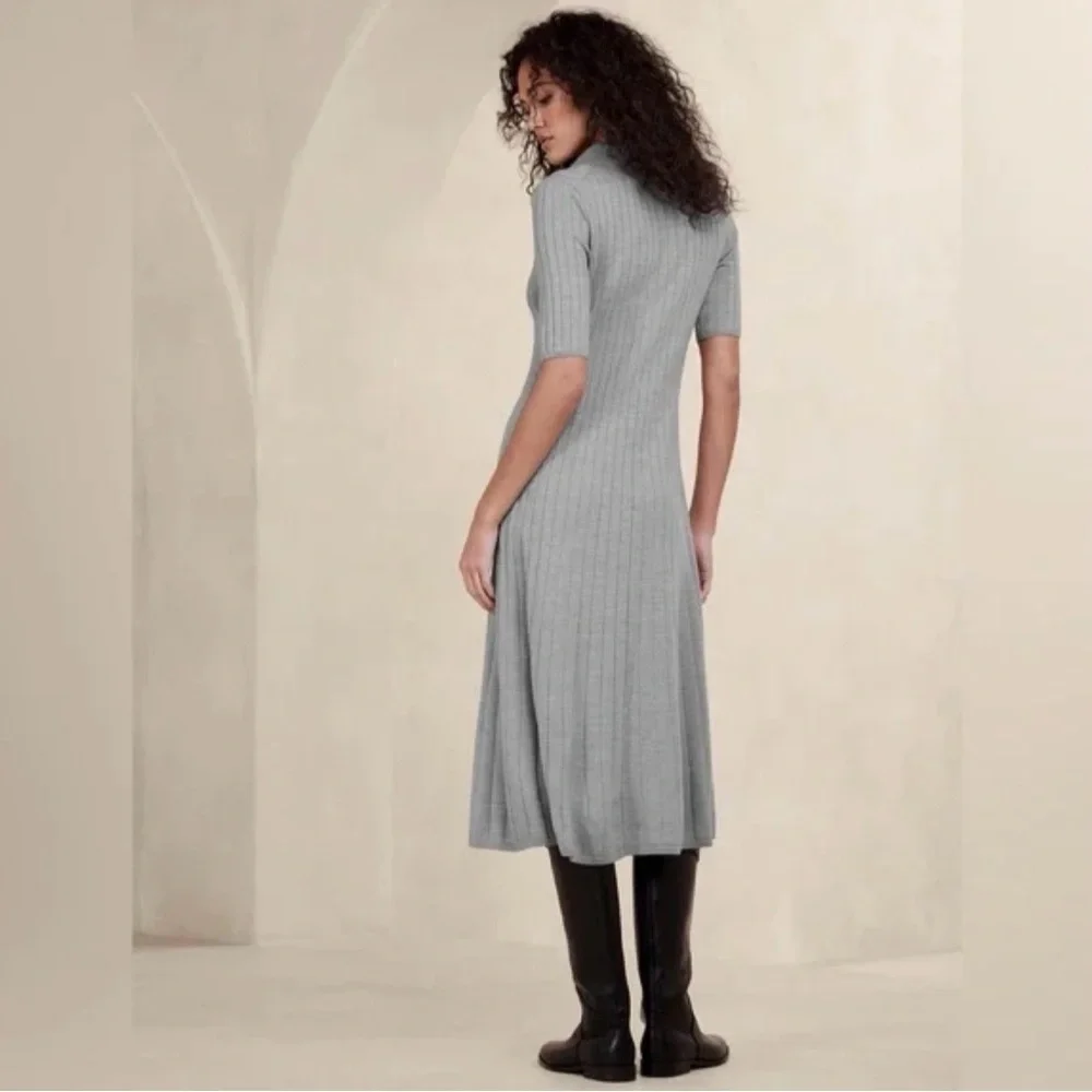 NWT Banana Republic Nezha Merino Sweater Dress - Picture 2 of 8